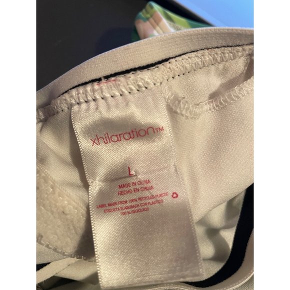 Xhilaration Womens Swimsuit High cut Leg Cross Back One PieceGreen Floral - Picture 7 of 7